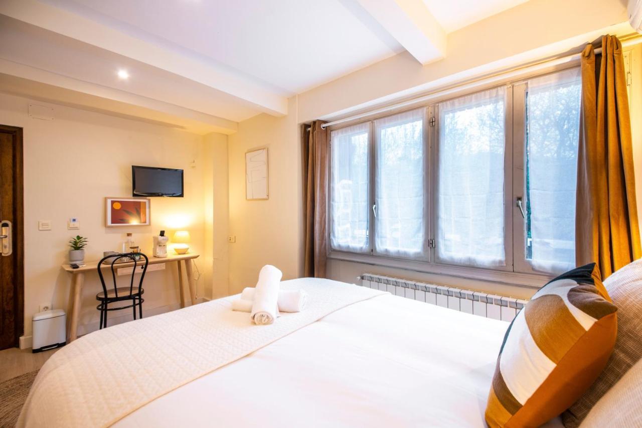 Hotel Donosti Сан Себастиан Екстериор снимка