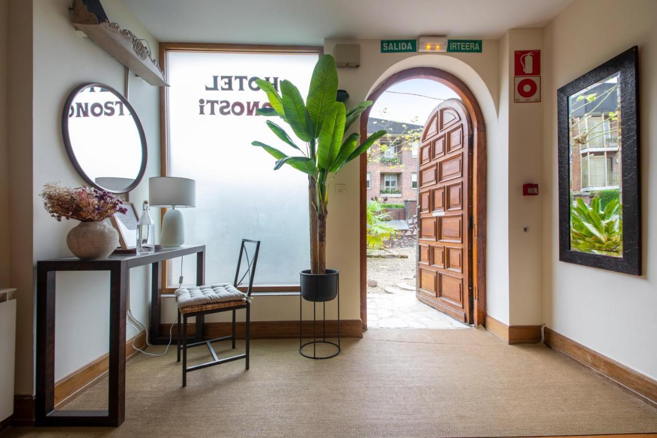Hotel Donosti Сан Себастиан Екстериор снимка