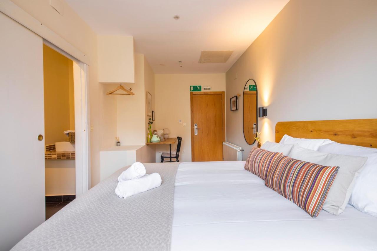 Hotel Donosti Сан Себастиан Екстериор снимка